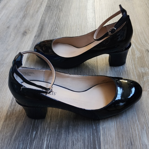 SEYCHELLES STACKED HEELS - Picture 3 of 16